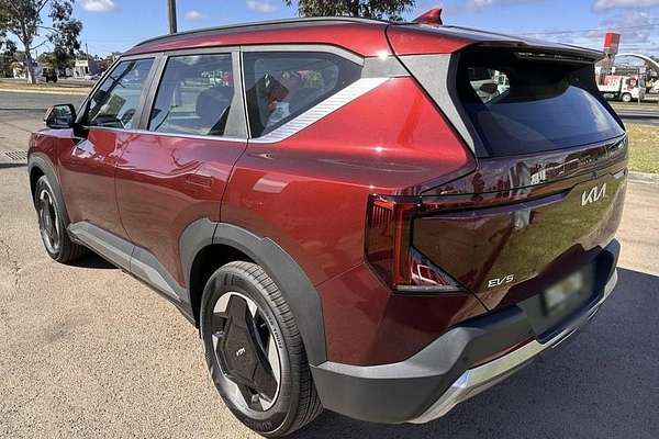 2025 Kia EV5 Air Standard Range OVc