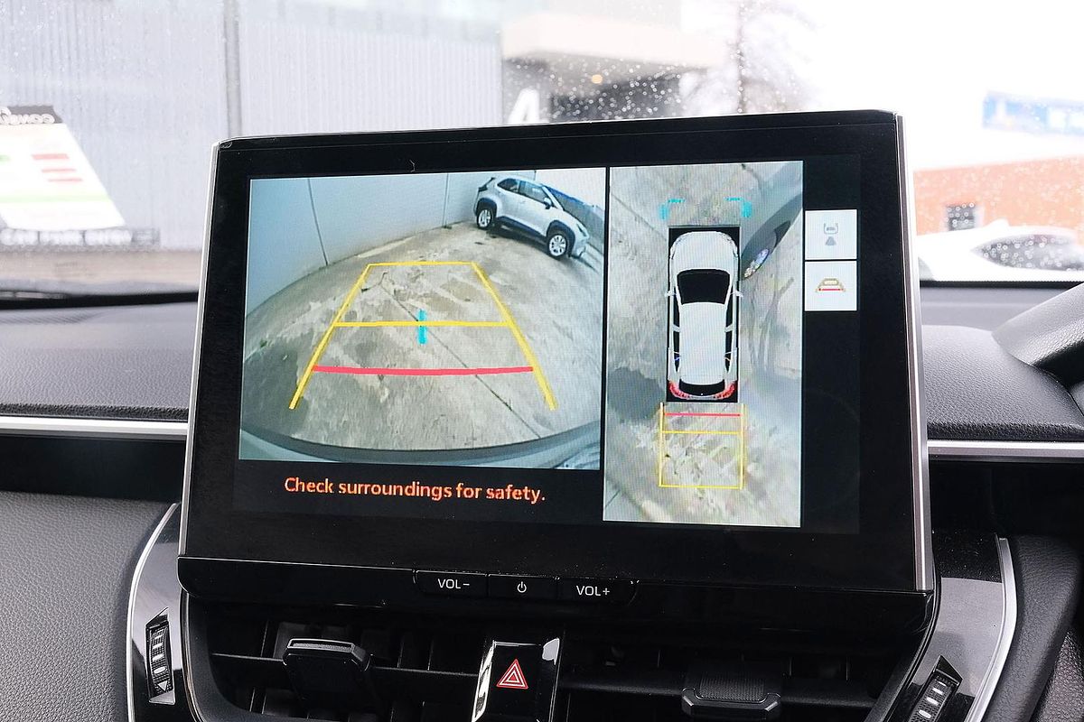 2024 Toyota Corolla Cross GXL MXGH15R