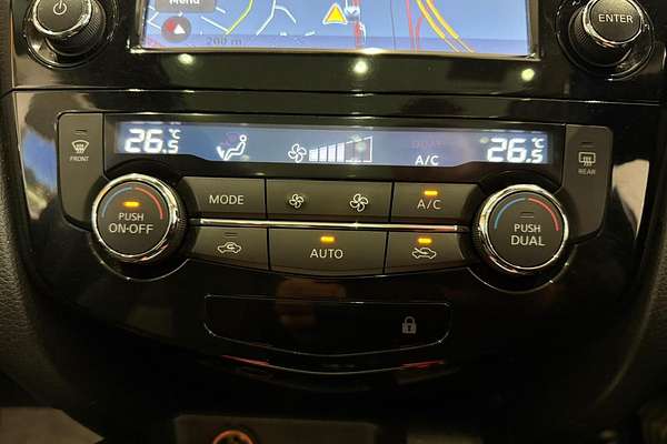 2017 Nissan QASHQAI Ti J11