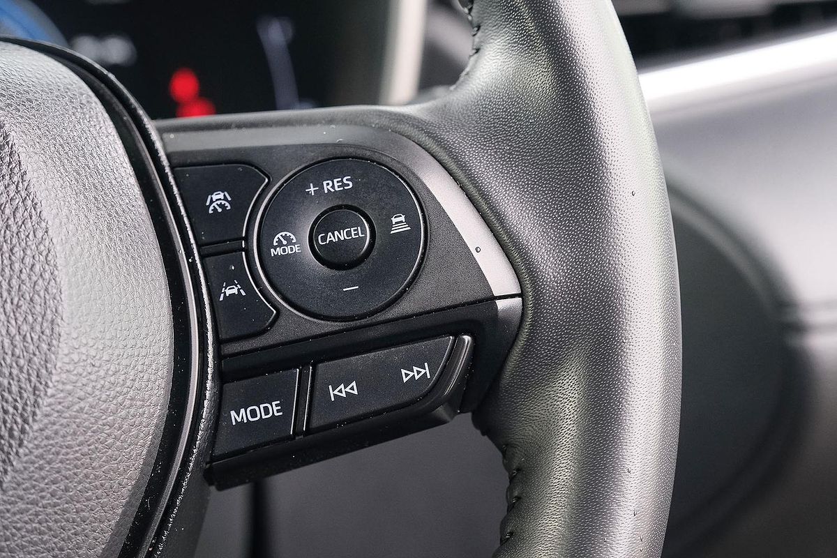 2024 Toyota Corolla Cross GXL MXGH15R