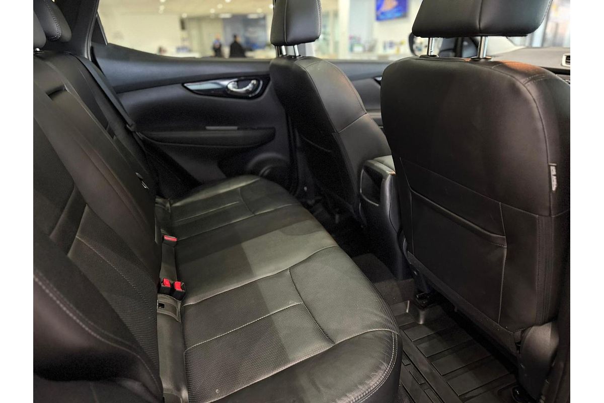 2017 Nissan QASHQAI Ti J11