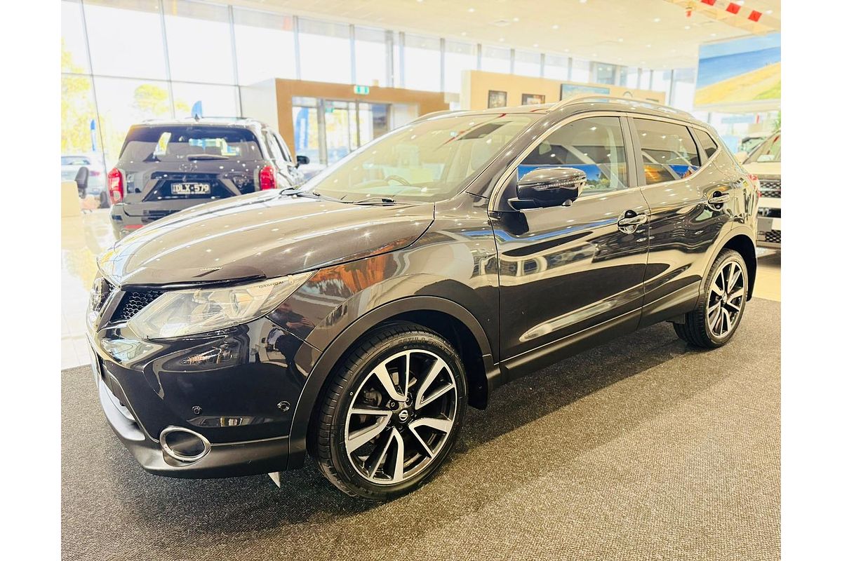 2017 Nissan QASHQAI Ti J11