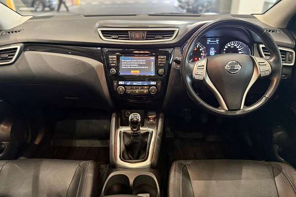 2017 Nissan QASHQAI Ti J11