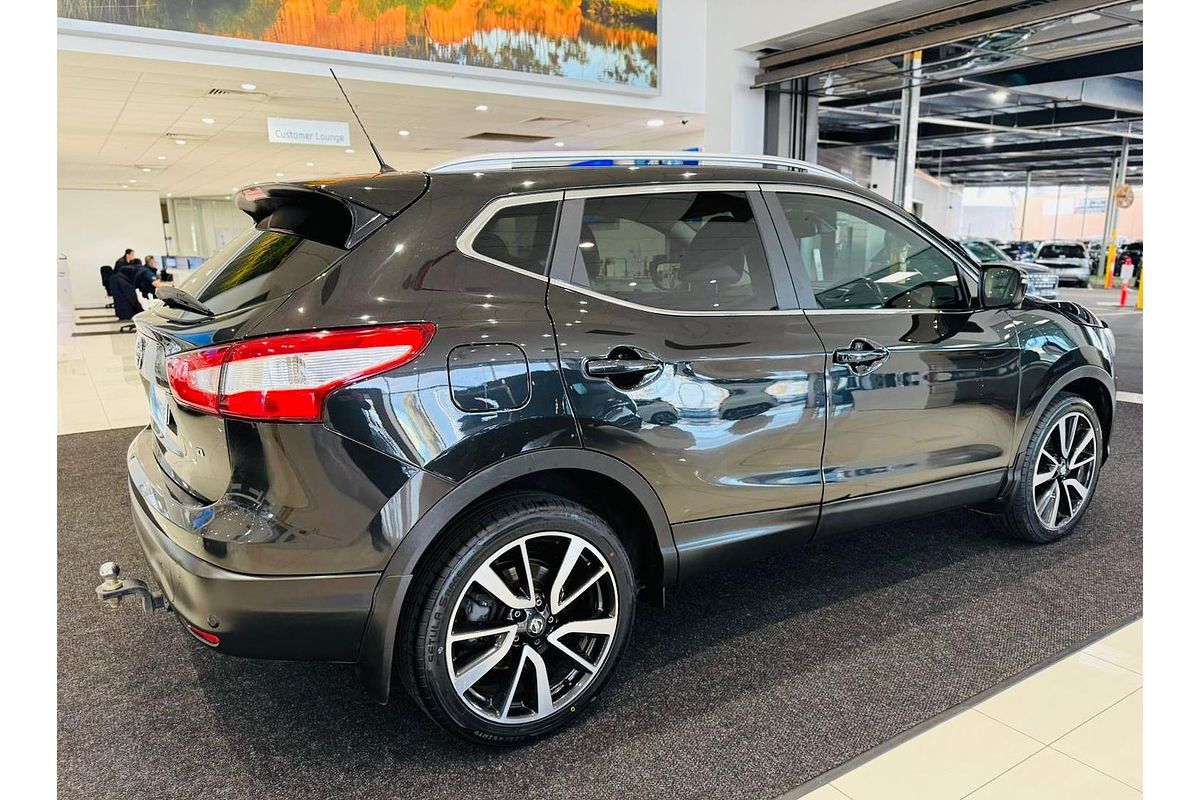 2017 Nissan QASHQAI Ti J11