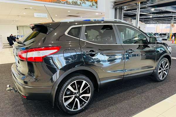 2017 Nissan QASHQAI Ti J11