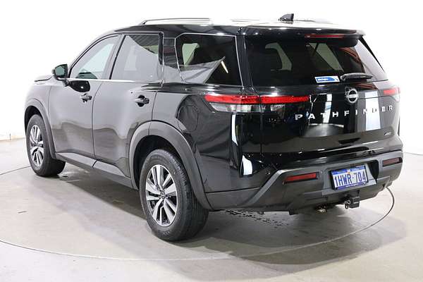 2023 Nissan Pathfinder Ti R53