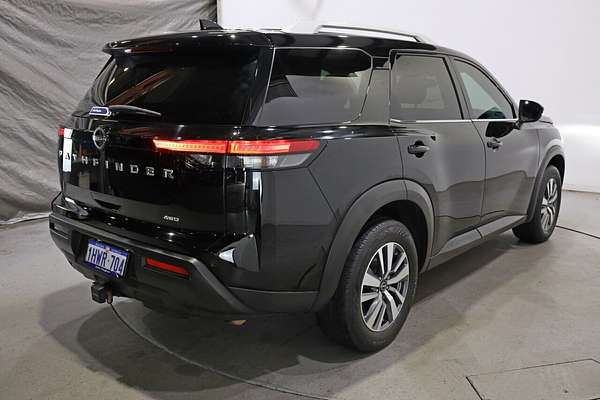 2023 Nissan Pathfinder Ti R53