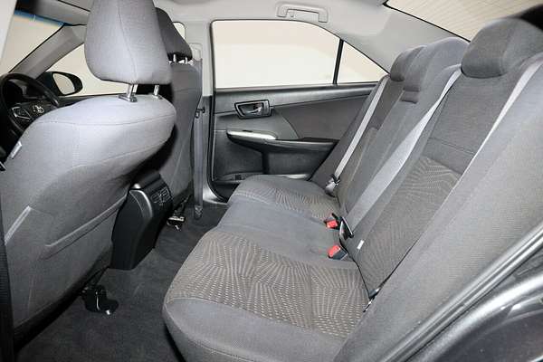 2017 Toyota Camry Atara S ASV50R