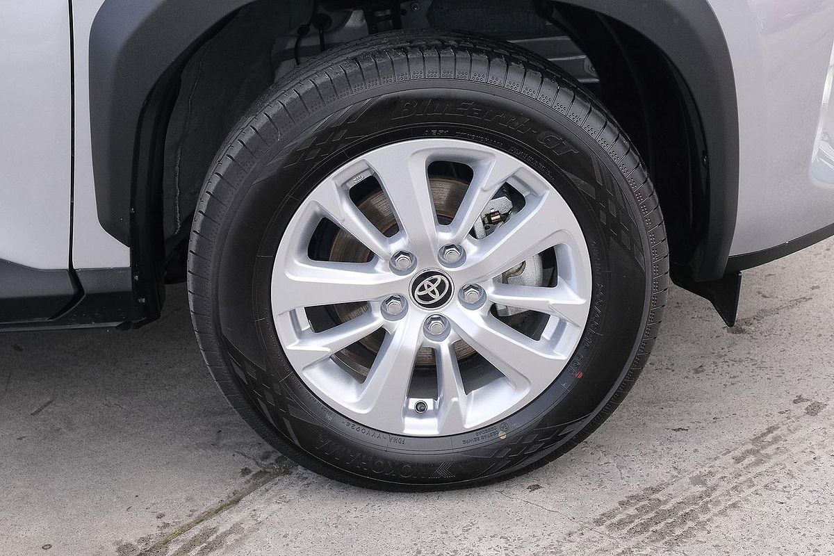 2024 Toyota Yaris Cross GX MXPJ15R