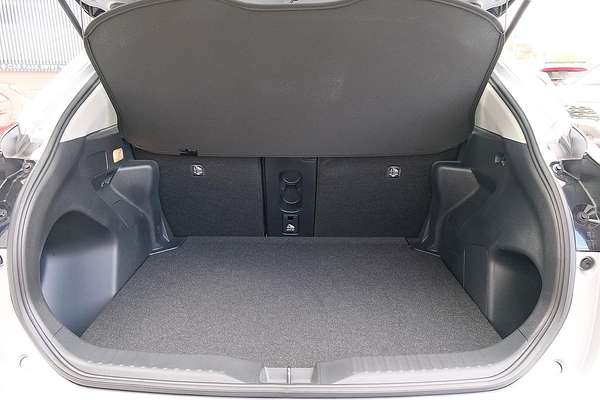 2024 Toyota Yaris Cross GX MXPJ15R