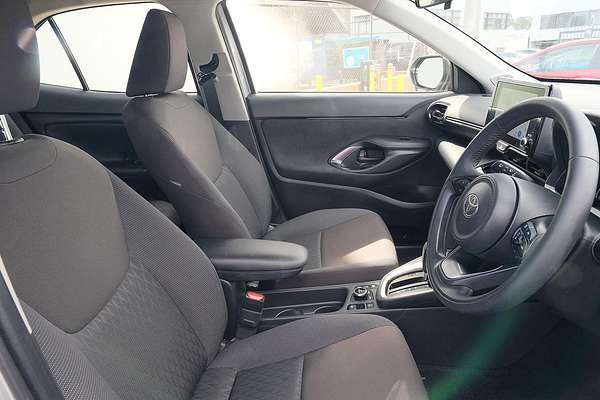 2024 Toyota Yaris Cross GX MXPJ15R