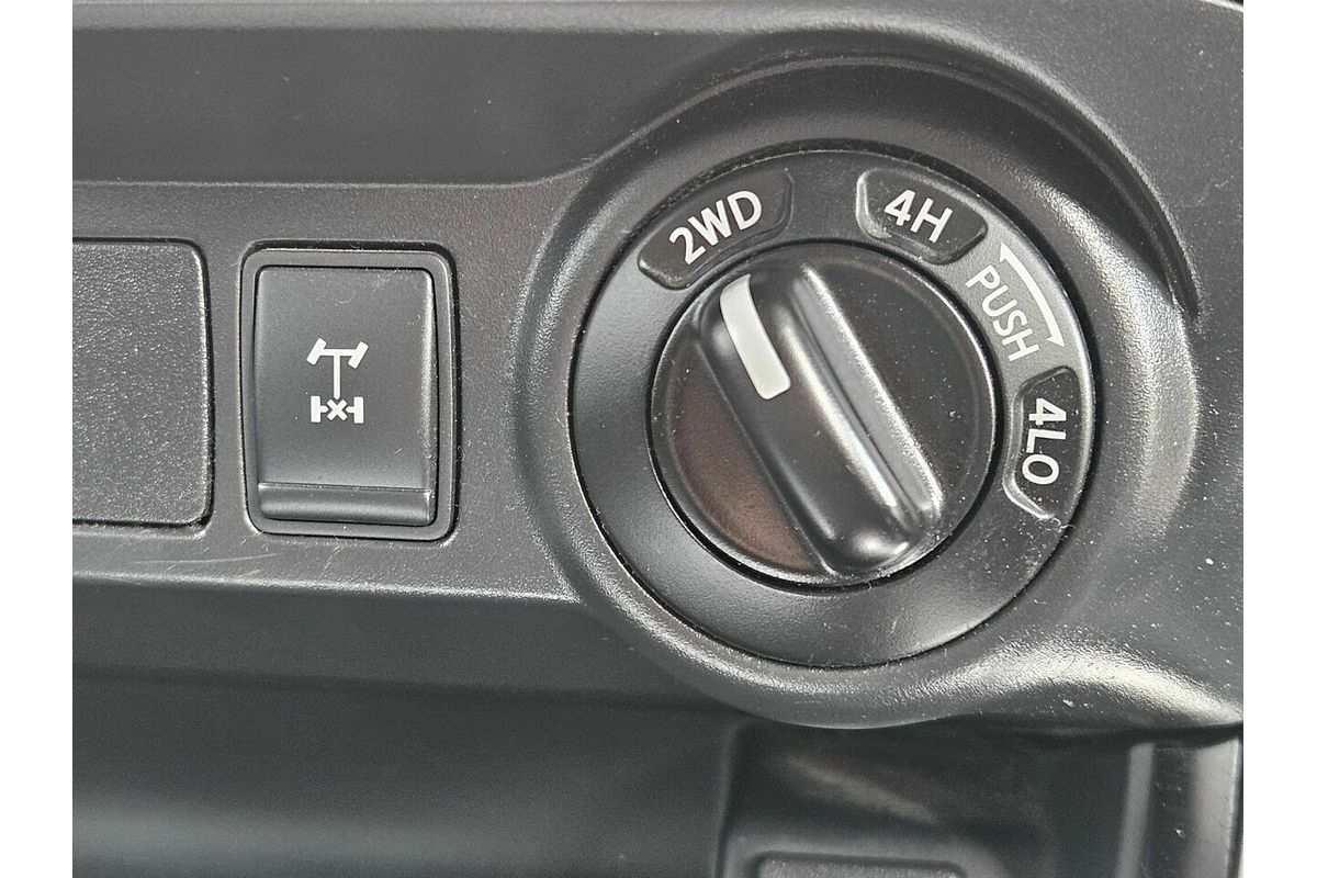 2016 Nissan Navara ST NP300 D23 4X4