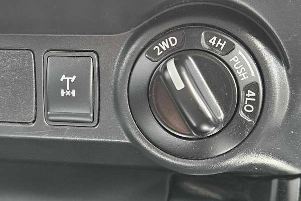 2016 Nissan Navara ST NP300 D23 4X4