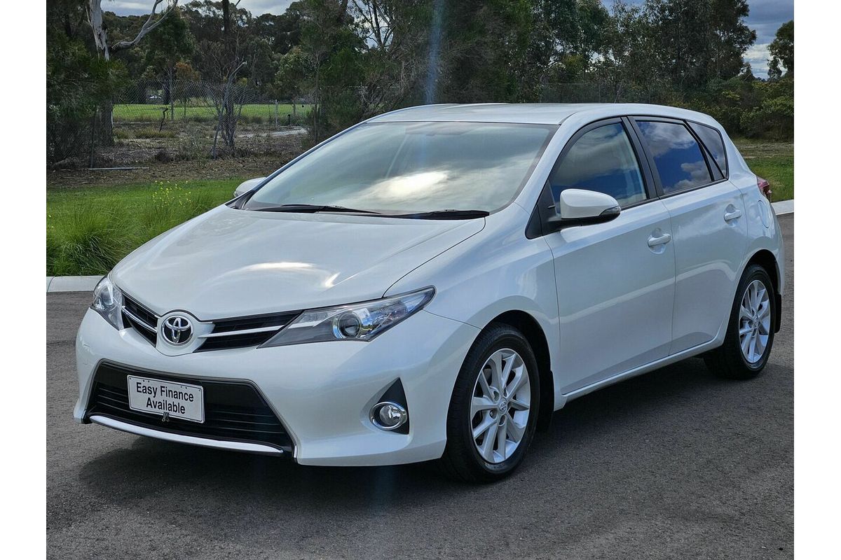 2013 Toyota Corolla Ascent Sport ZRE182R