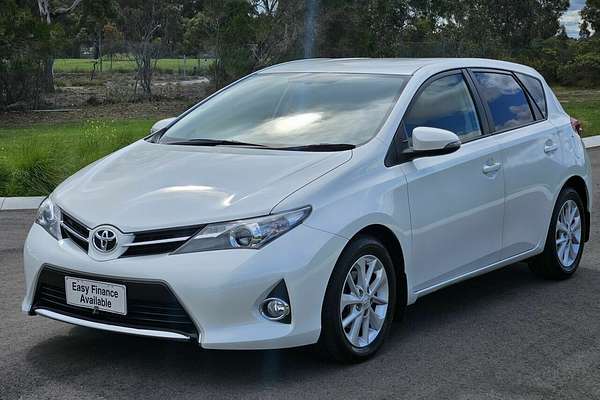2013 Toyota Corolla Ascent Sport ZRE182R