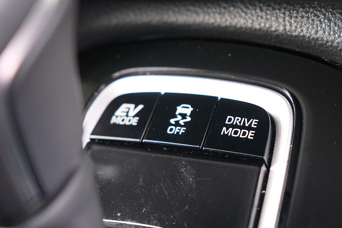 2024 Toyota Corolla Cross GXL MXGH15R