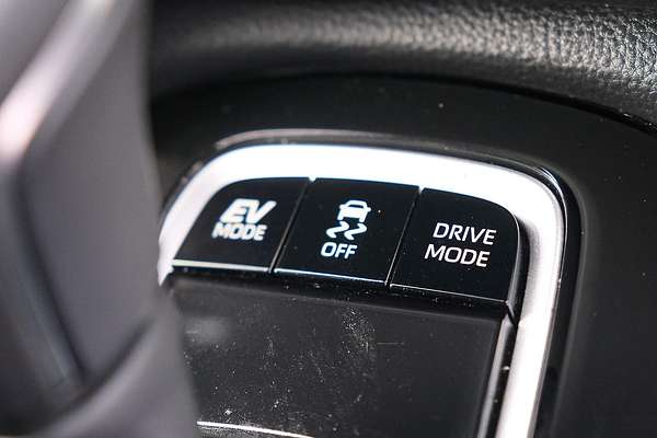 2024 Toyota Corolla Cross GXL MXGH15R