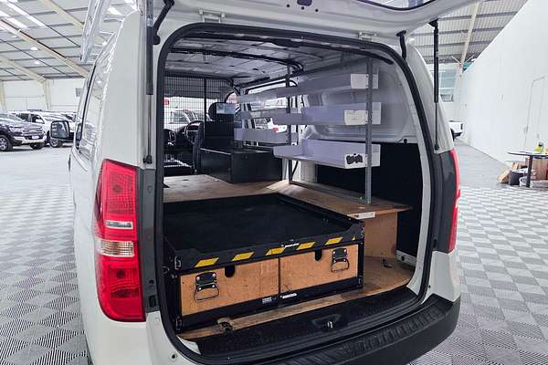 2017 Hyundai iLoad TQ3-V Series II