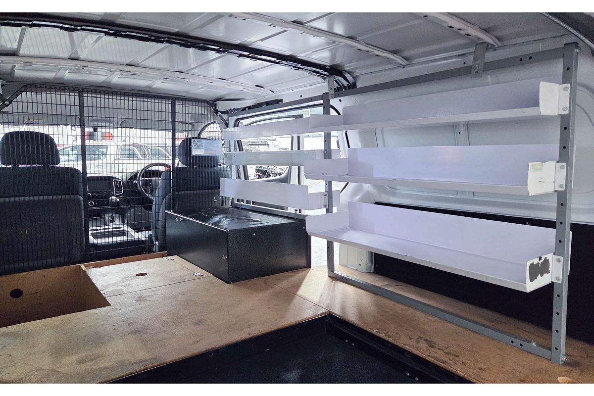 2017 Hyundai iLoad TQ3-V Series II