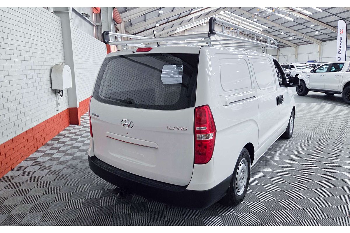 2017 Hyundai iLoad TQ3-V Series II