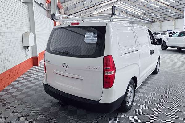 2017 Hyundai iLoad TQ3-V Series II