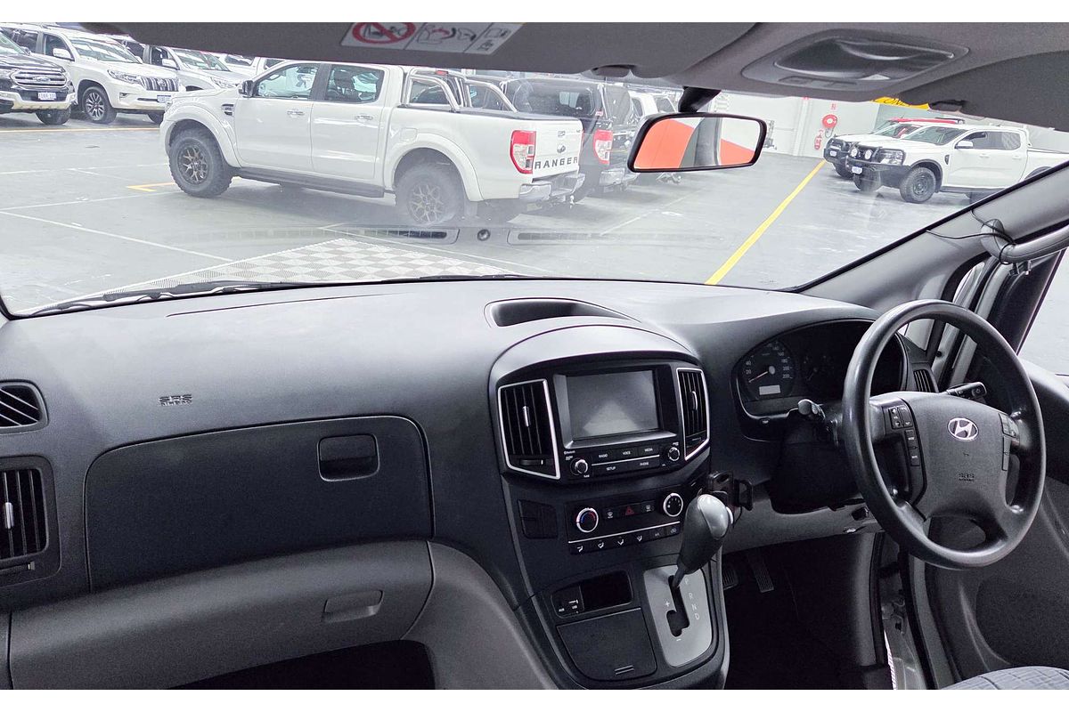 2017 Hyundai iLoad TQ3-V Series II