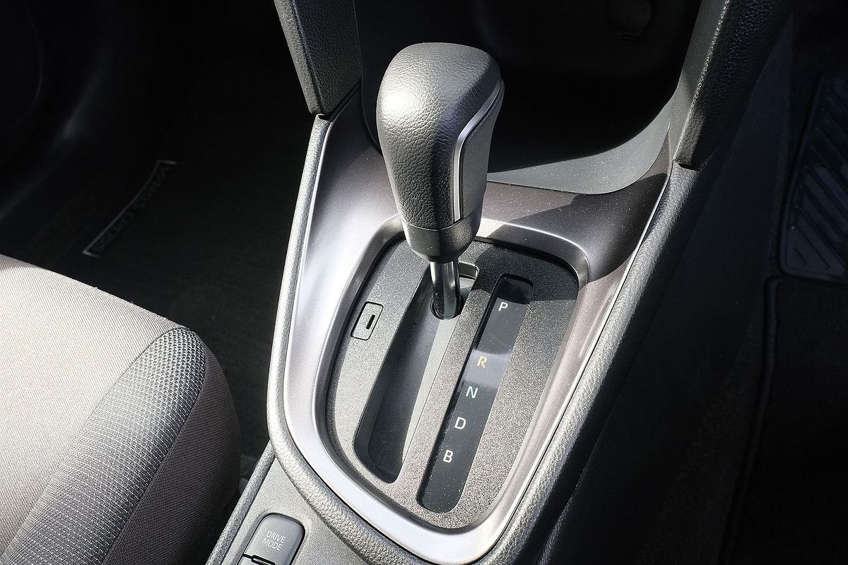 2024 Toyota Yaris Cross GX MXPJ15R