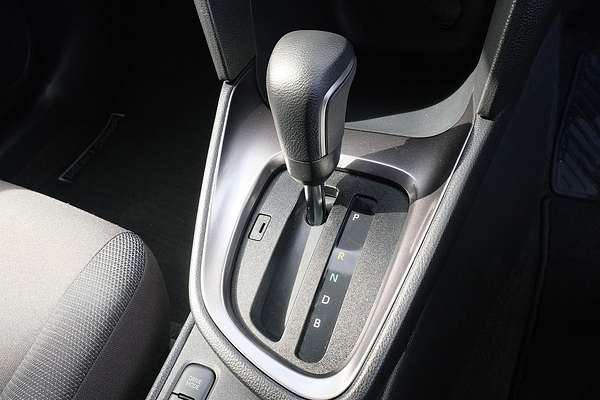 2024 Toyota Yaris Cross GX MXPJ15R