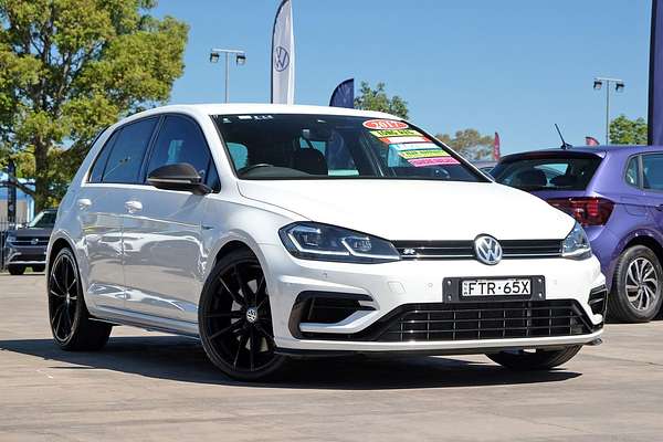2017 Volkswagen Golf R Wolfsburg Edition 7.5