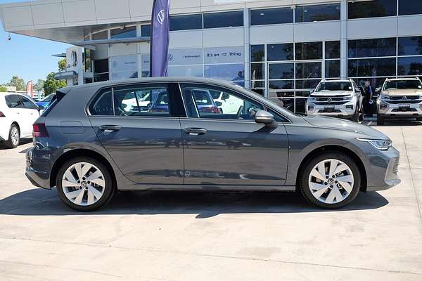 2025 Volkswagen Golf 110TSI Life 8.5