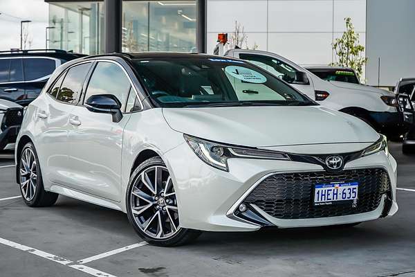 2018 Toyota COROLLA ZR MZEA12R