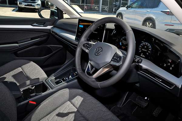 2025 Volkswagen Golf 110TSI Life 8.5