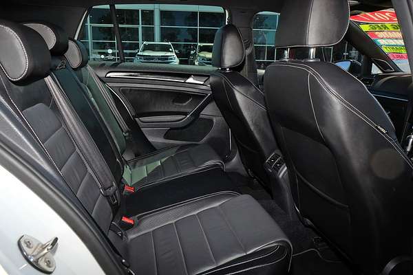 2017 Volkswagen Golf R Wolfsburg Edition 7.5