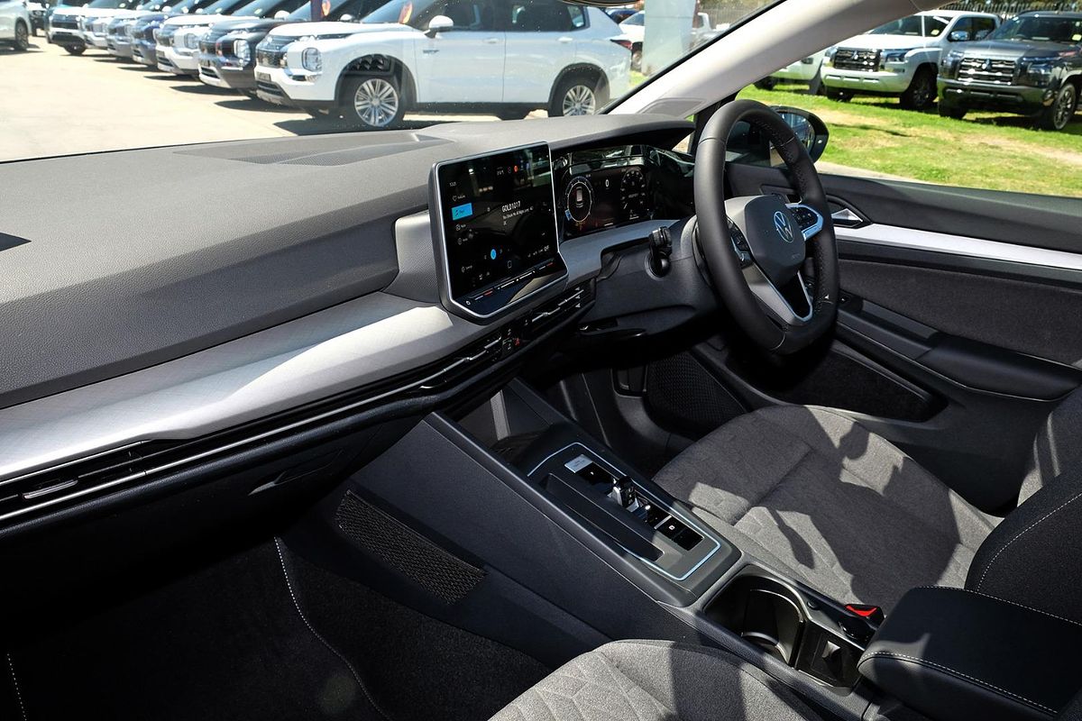 2025 Volkswagen Golf 110TSI Life 8.5