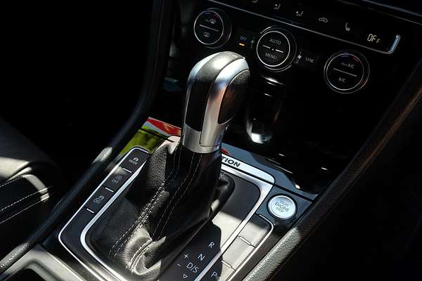 2017 Volkswagen Golf R Wolfsburg Edition 7.5