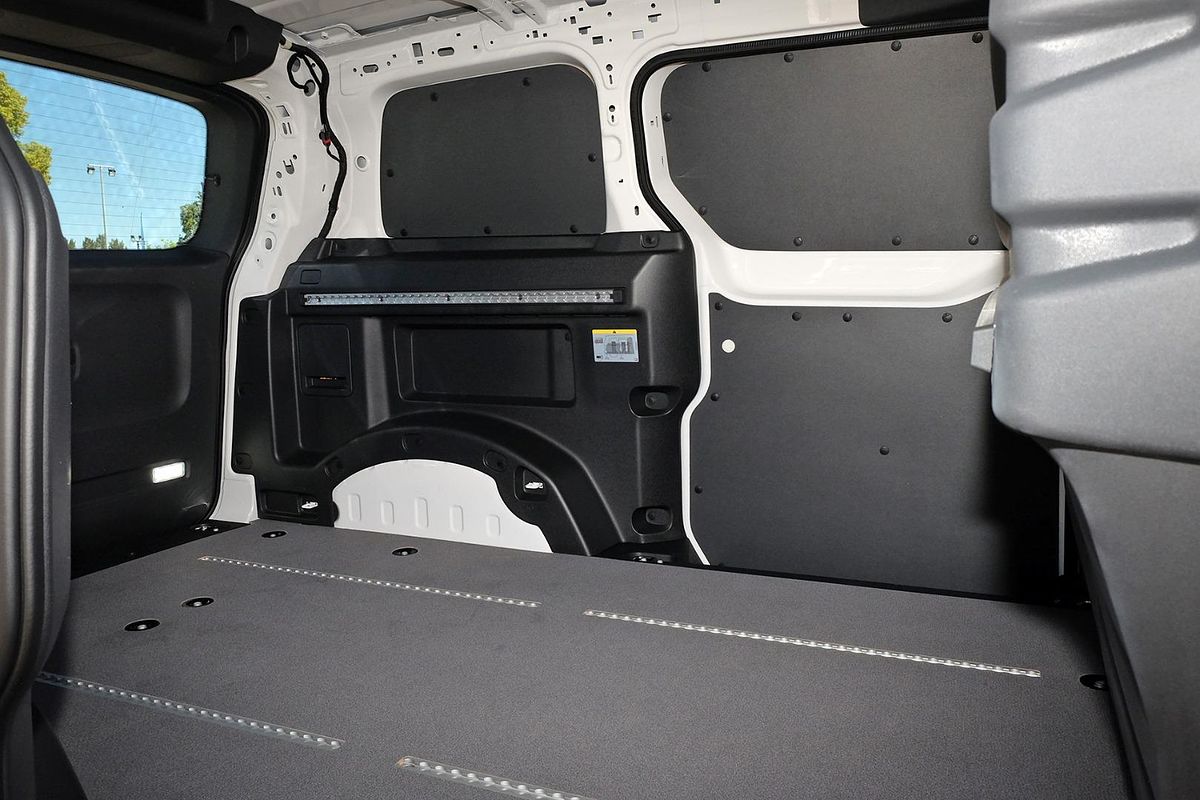 2024 Volkswagen ID. Buzz Cargo BEV550 EBN SWB