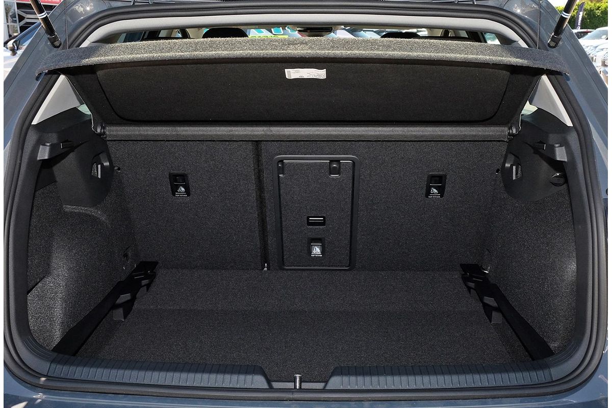 2025 Volkswagen Golf 110TSI Life 8.5