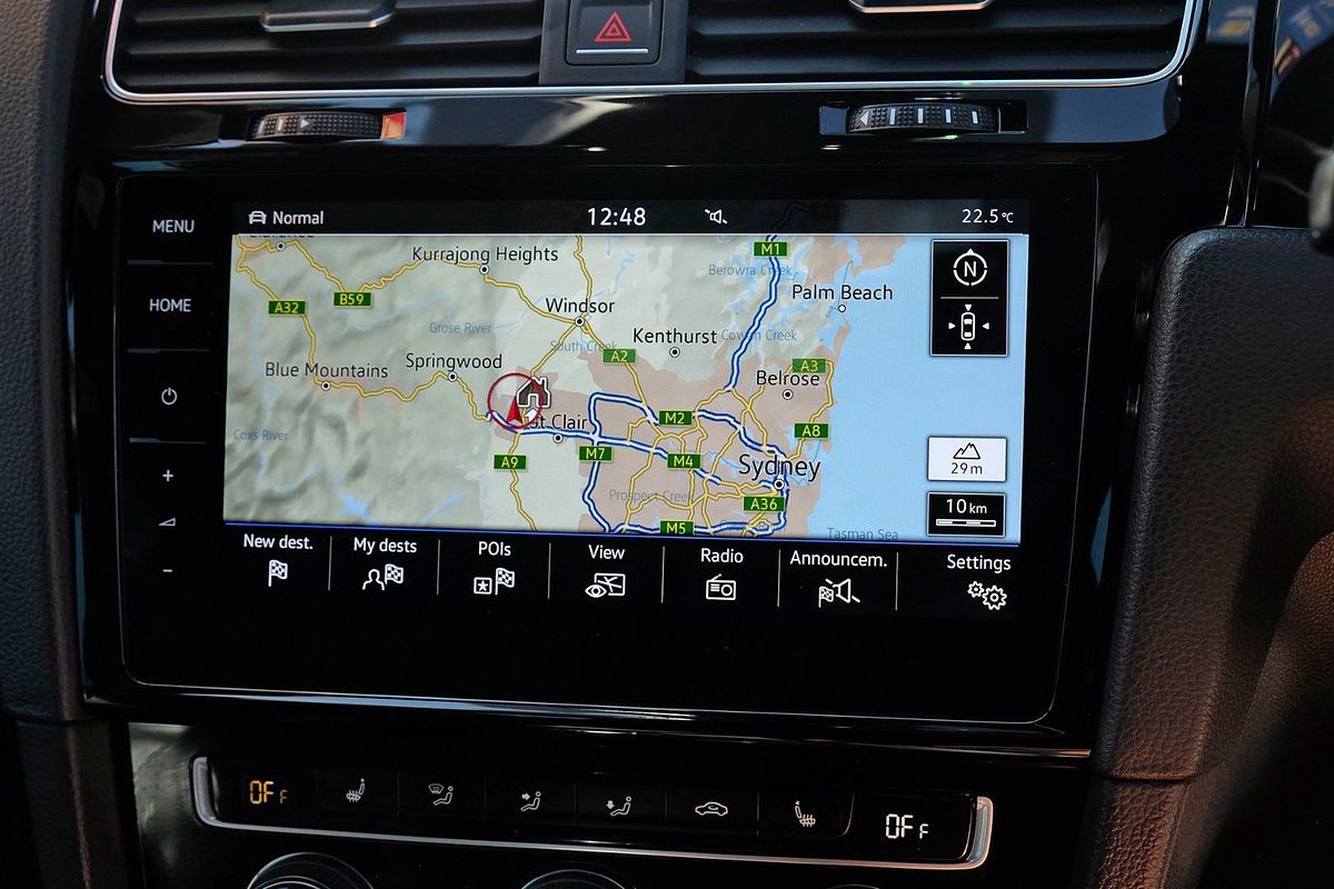 2017 Volkswagen Golf R Wolfsburg Edition 7.5