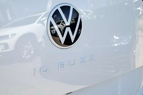 2024 Volkswagen ID. Buzz Cargo BEV550 EBN SWB