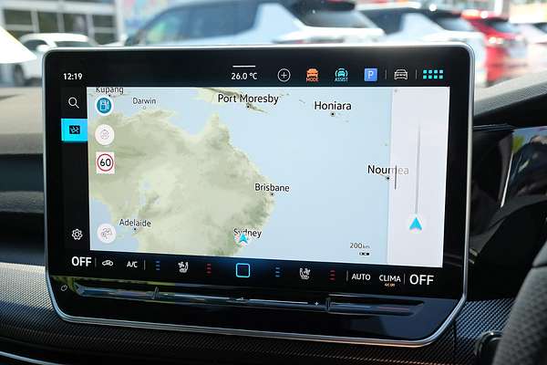 2025 Volkswagen Golf 110TSI R-Line 8.5