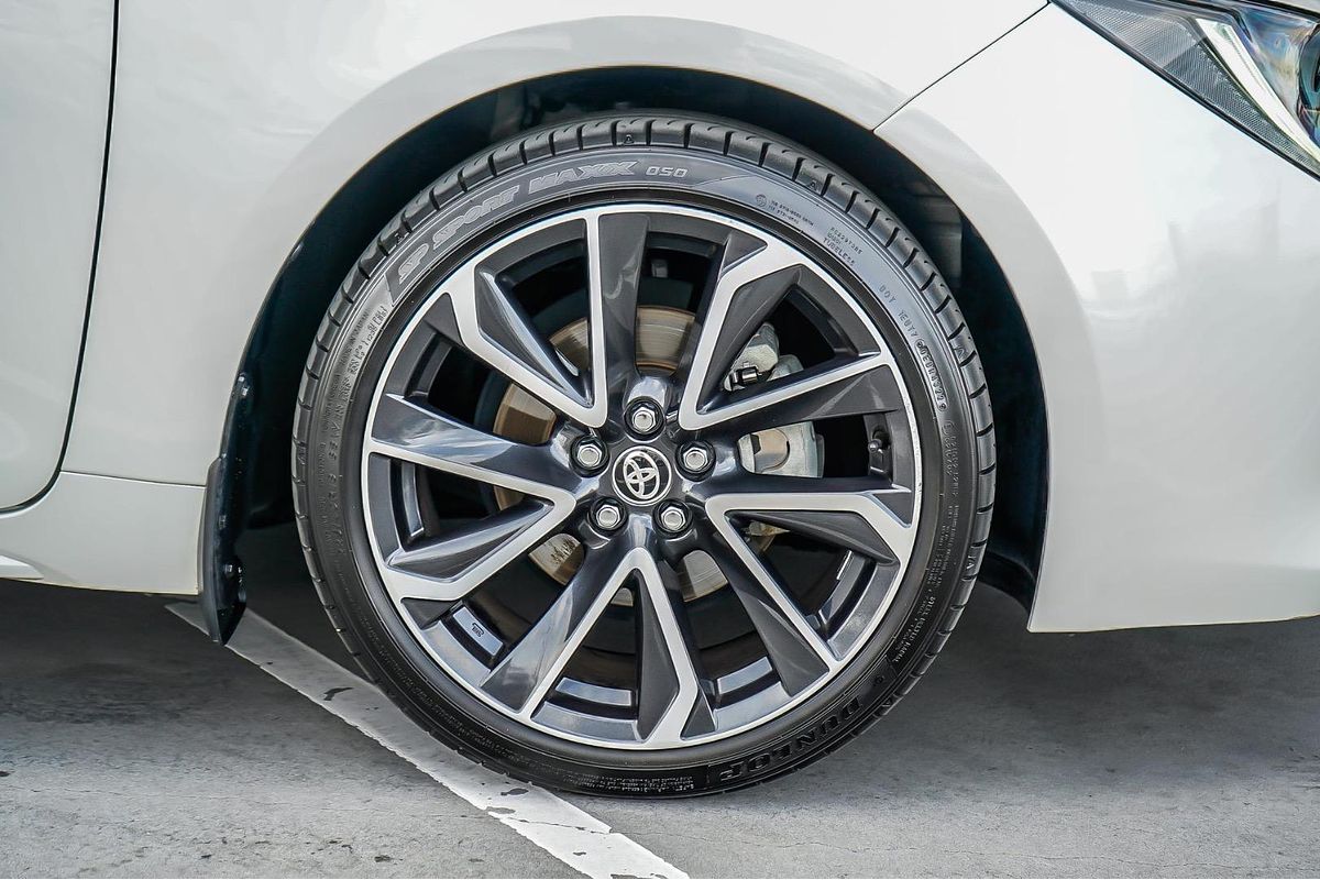 2018 Toyota COROLLA ZR MZEA12R