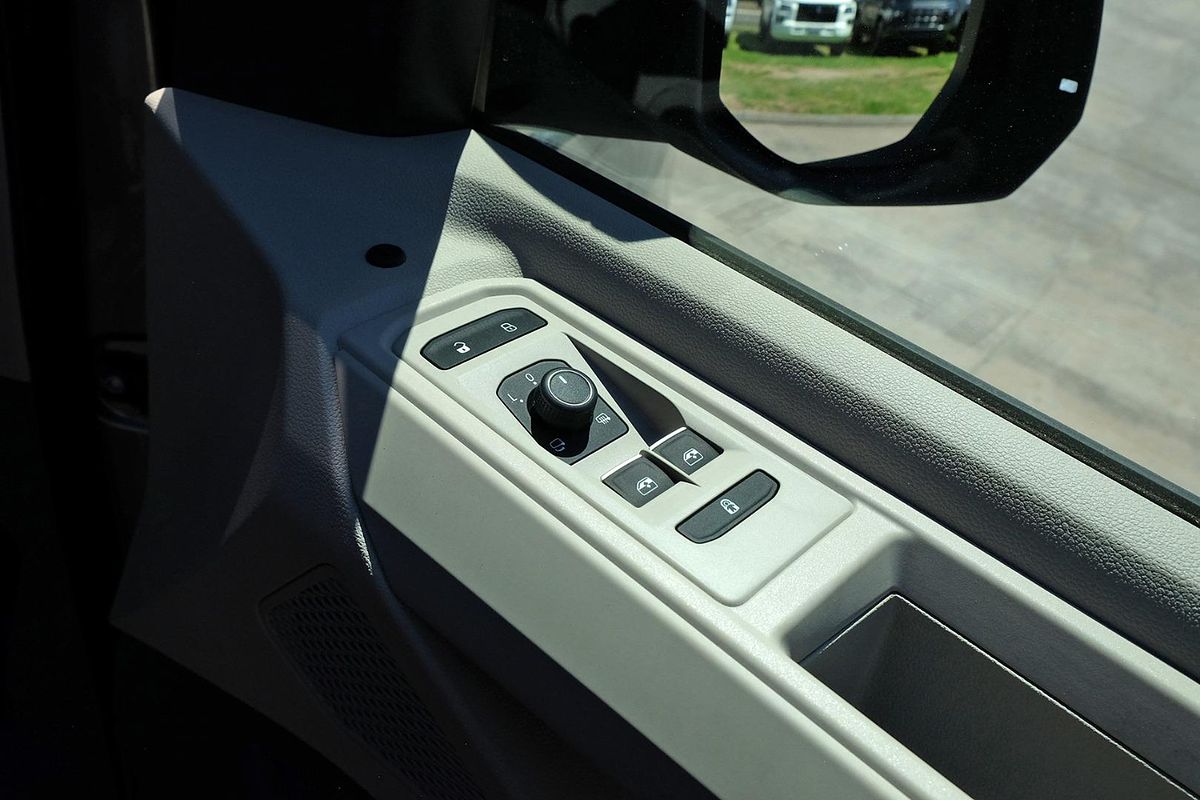 2025 Volkswagen Multivan TDI360 Life T7 SWB