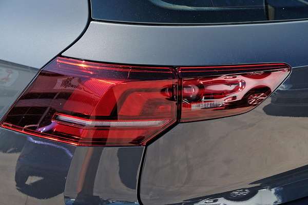 2025 Volkswagen Golf 110TSI Life 8.5