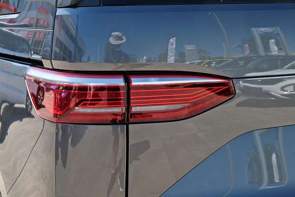 2025 Volkswagen Multivan TDI360 Life T7 SWB