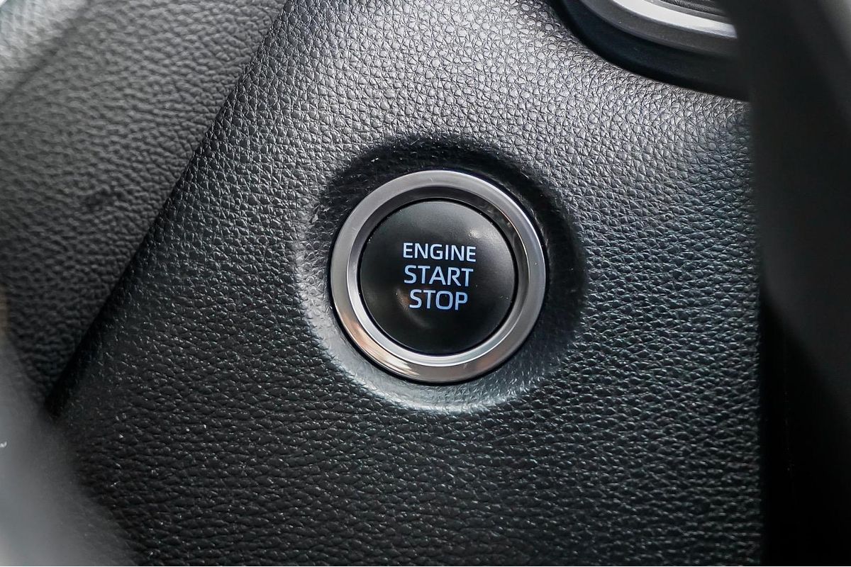 2018 Toyota COROLLA ZR MZEA12R