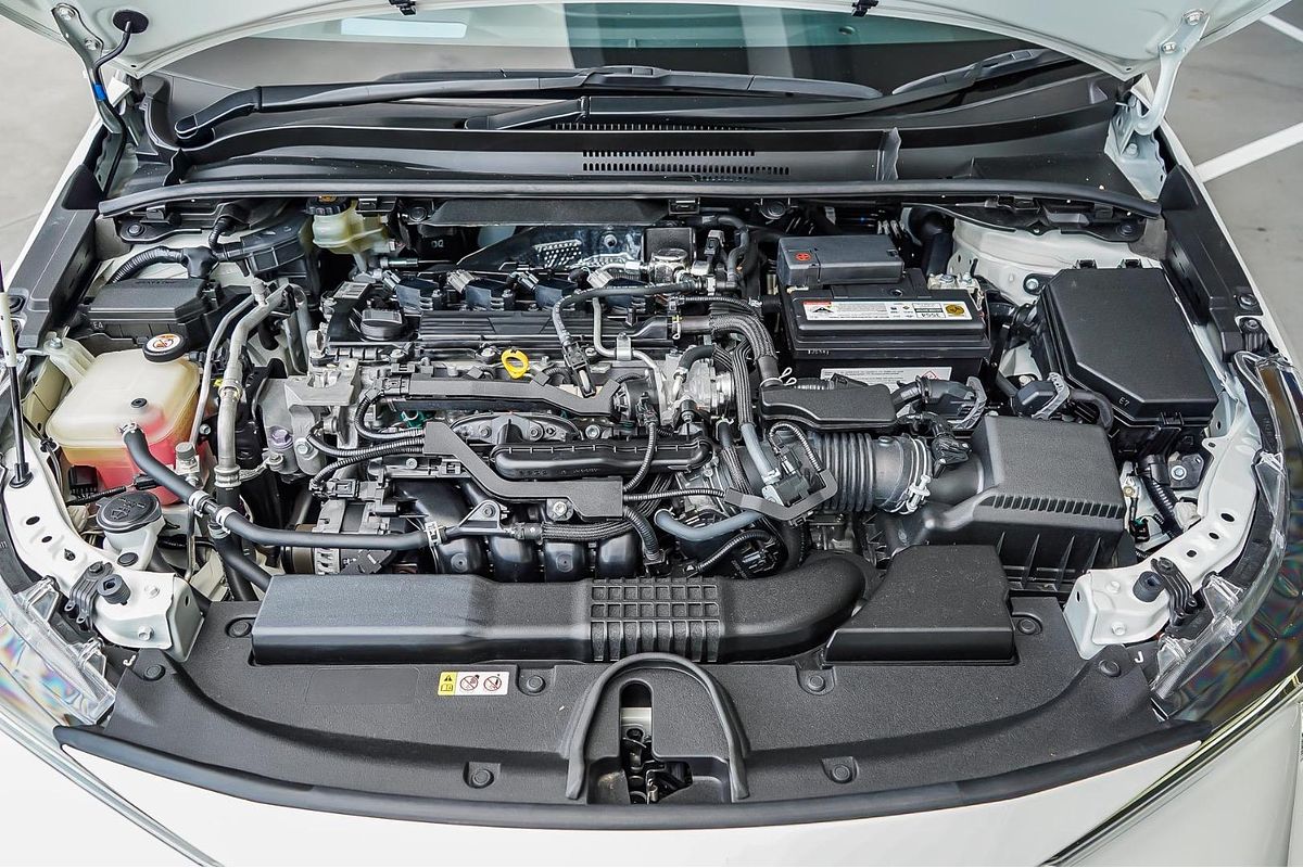 2018 Toyota COROLLA ZR MZEA12R