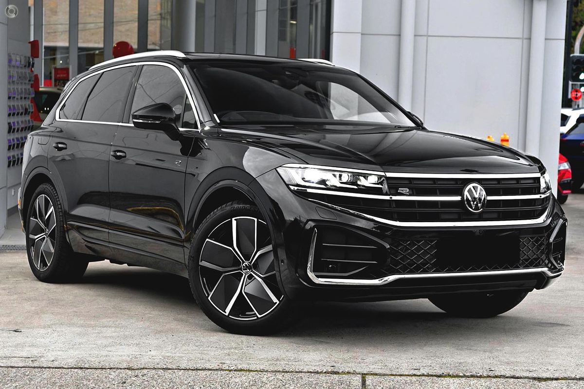 2025 Volkswagen Touareg 210TDI R-Line RC