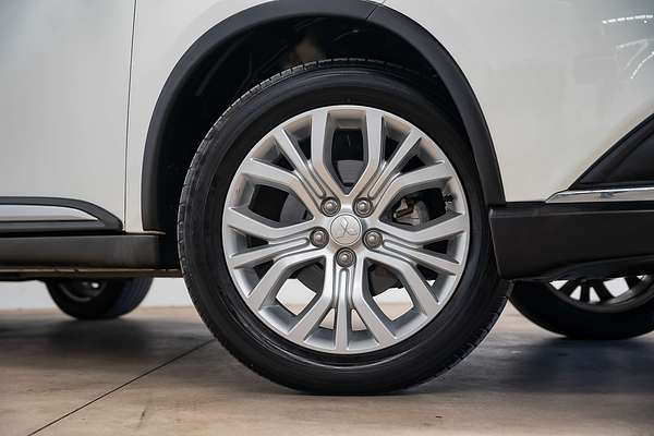 2021 Mitsubishi Outlander ES ZL