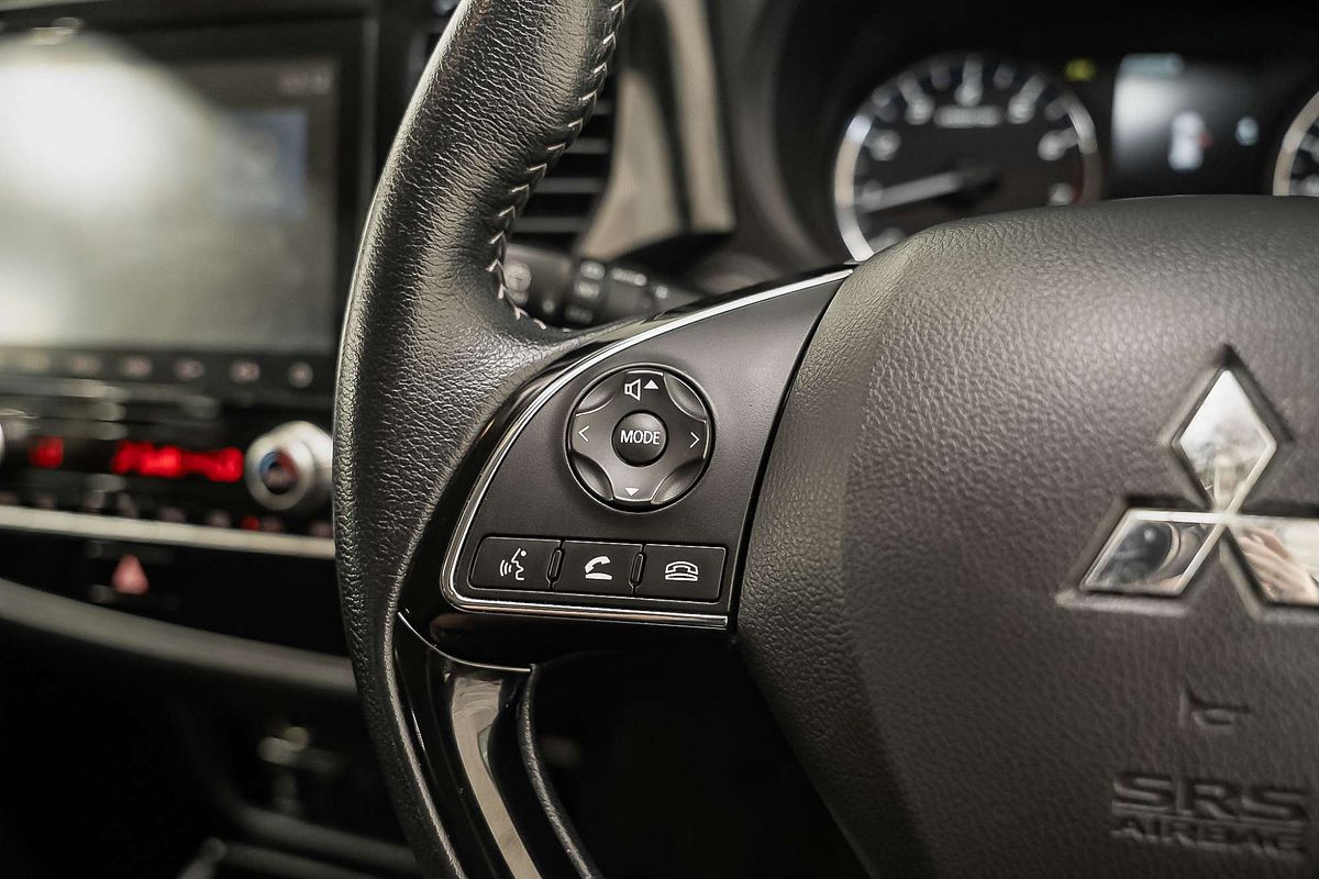 2021 Mitsubishi Outlander ES ZL