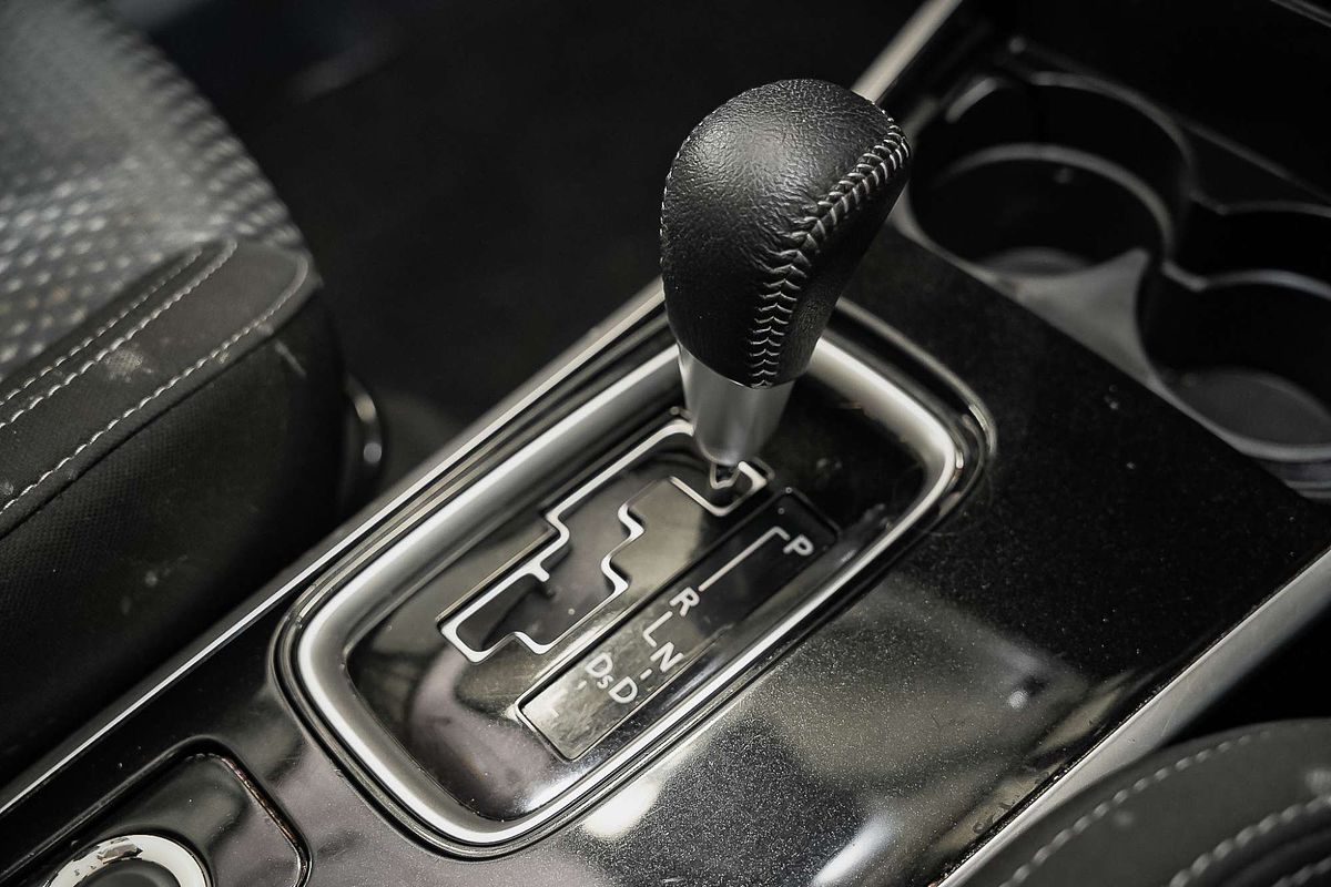 2021 Mitsubishi Outlander ES ZL